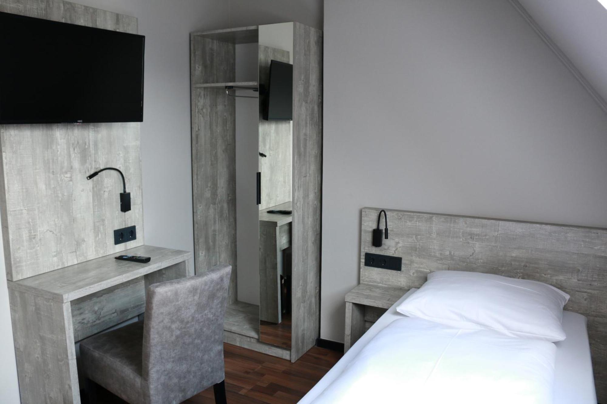 Urban Home Hotel Hamburg-Harburg Kamer foto