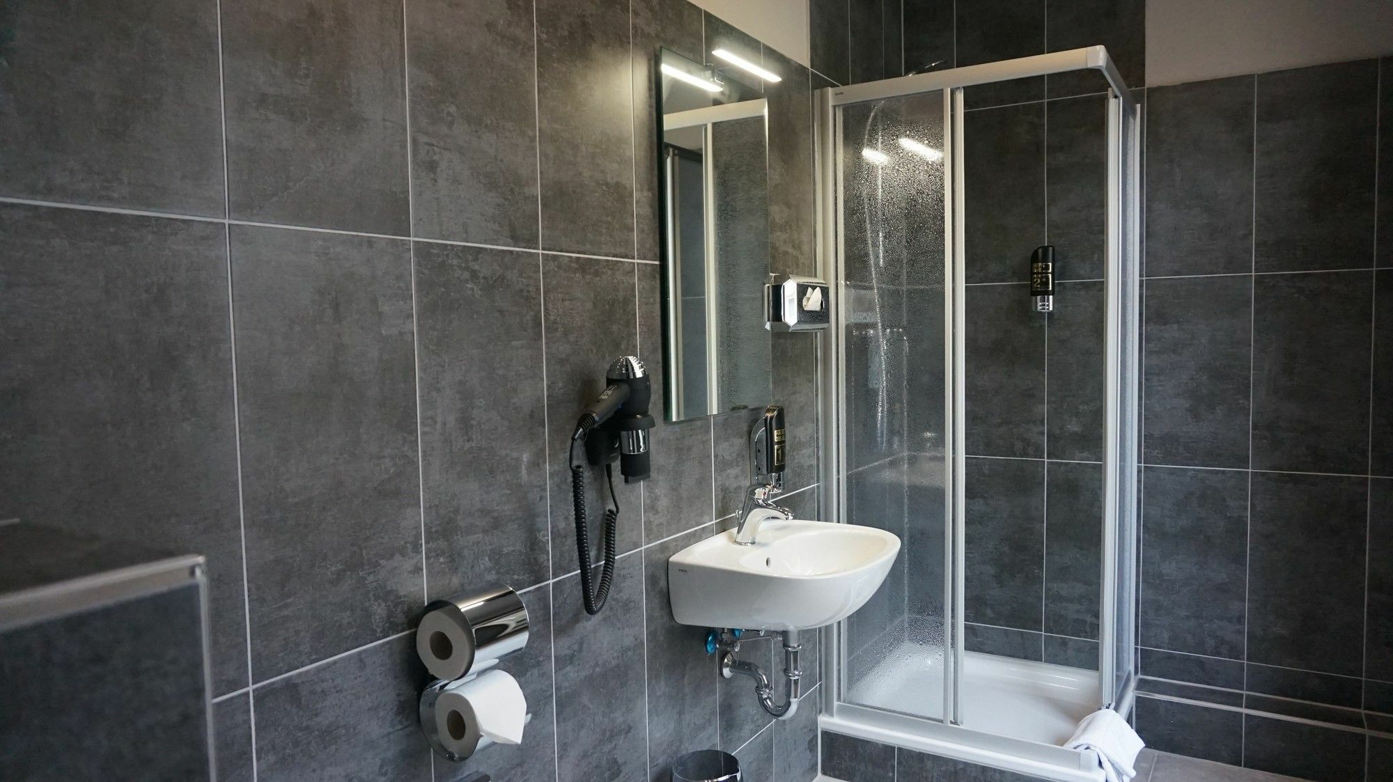Urban Home Hotel Hamburg-Harburg Buitenkant foto